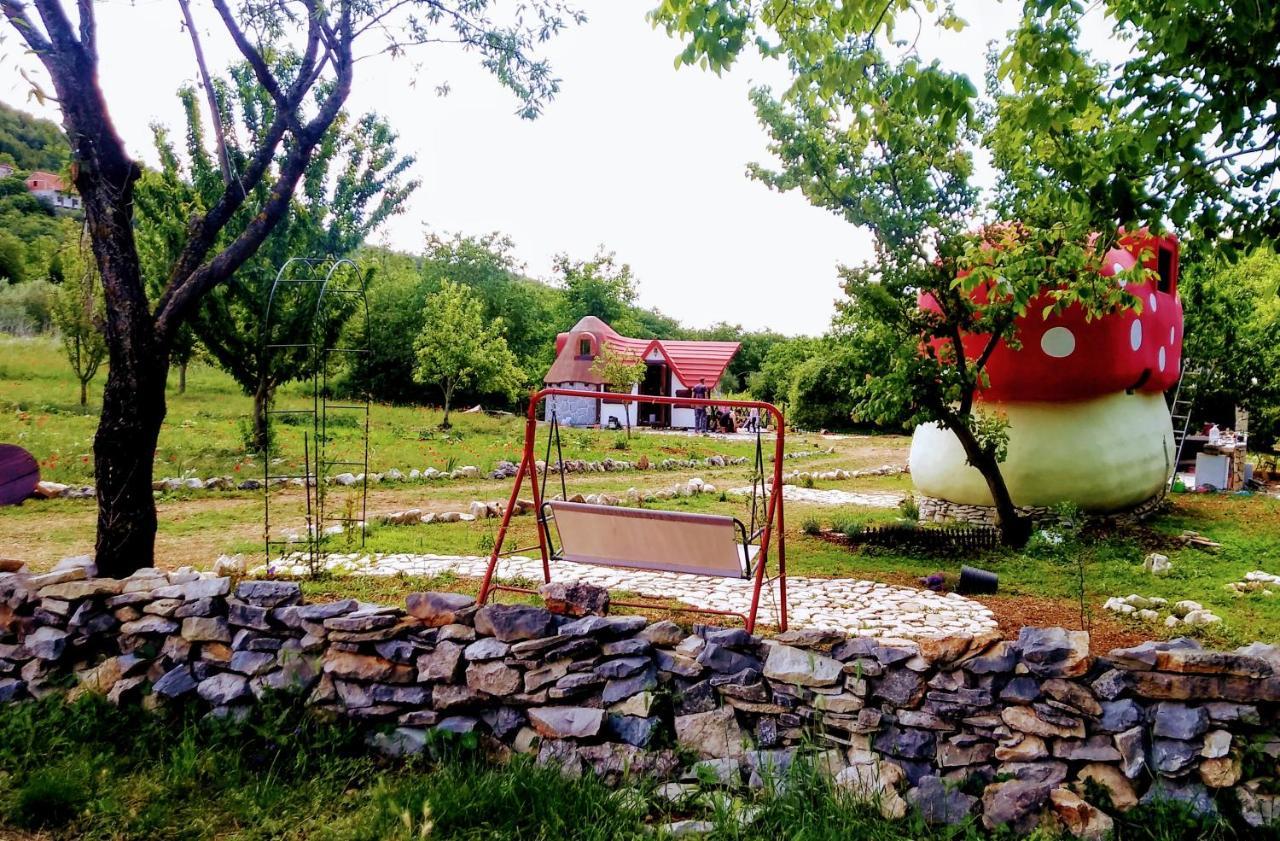Krka Fairytale Village Rupe Exterior photo