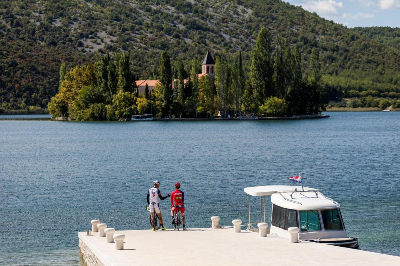 Krka Fairytale Village Rupe Exterior photo