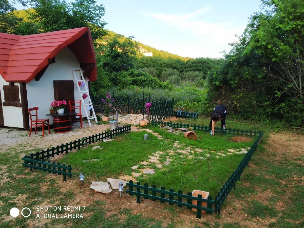 Krka Fairytale Village Rupe Exterior photo
